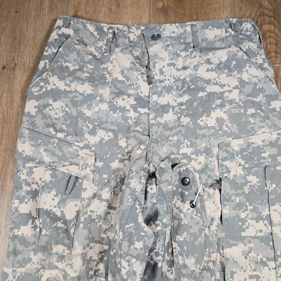 Military A2CU Aircrew Combat Pants Medium Short UCP Camo Flight Trousers USGI - Picture 2 of 9